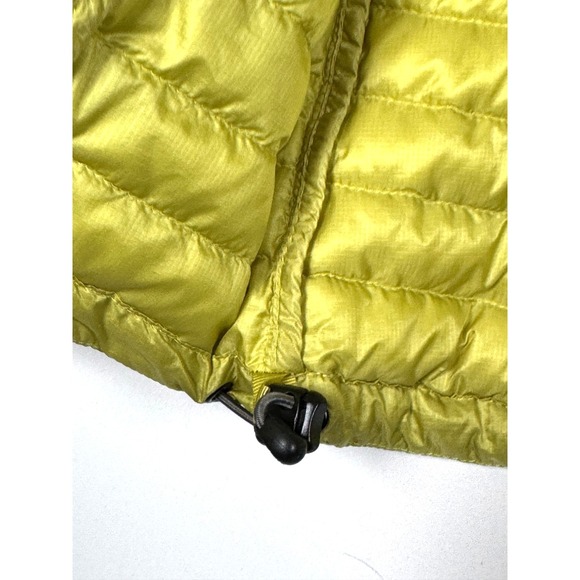 LL Bean Down Puffer Vest Womens XL Yellow Chartreuse Goose Down Lightweight - Picture 9 of 16